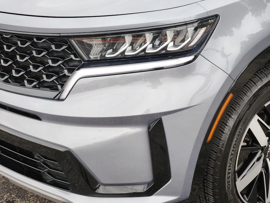 Thumbnail: 2022 Kia Sorento - 19