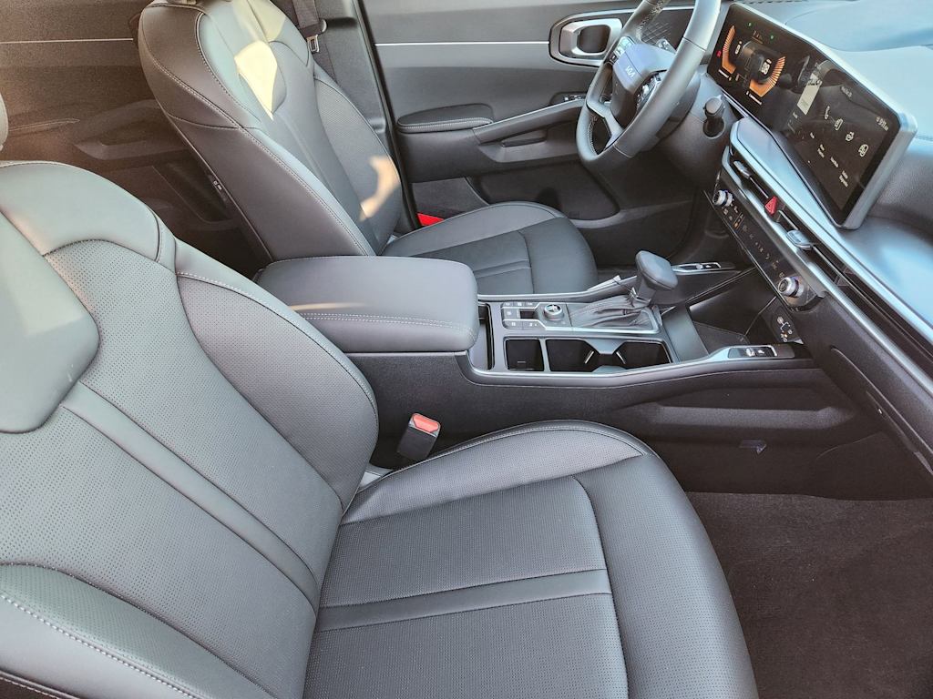 Thumbnail: 2026 Kia Sorento - 9
