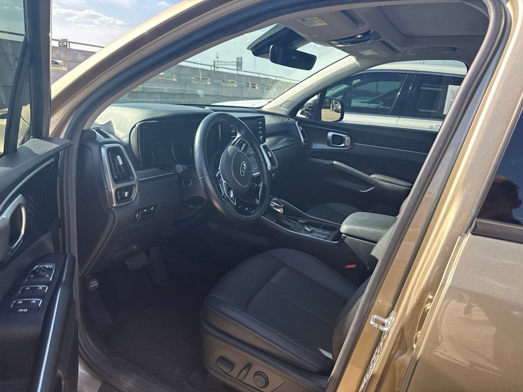 Thumbnail: 2021 Kia Sorento - 2