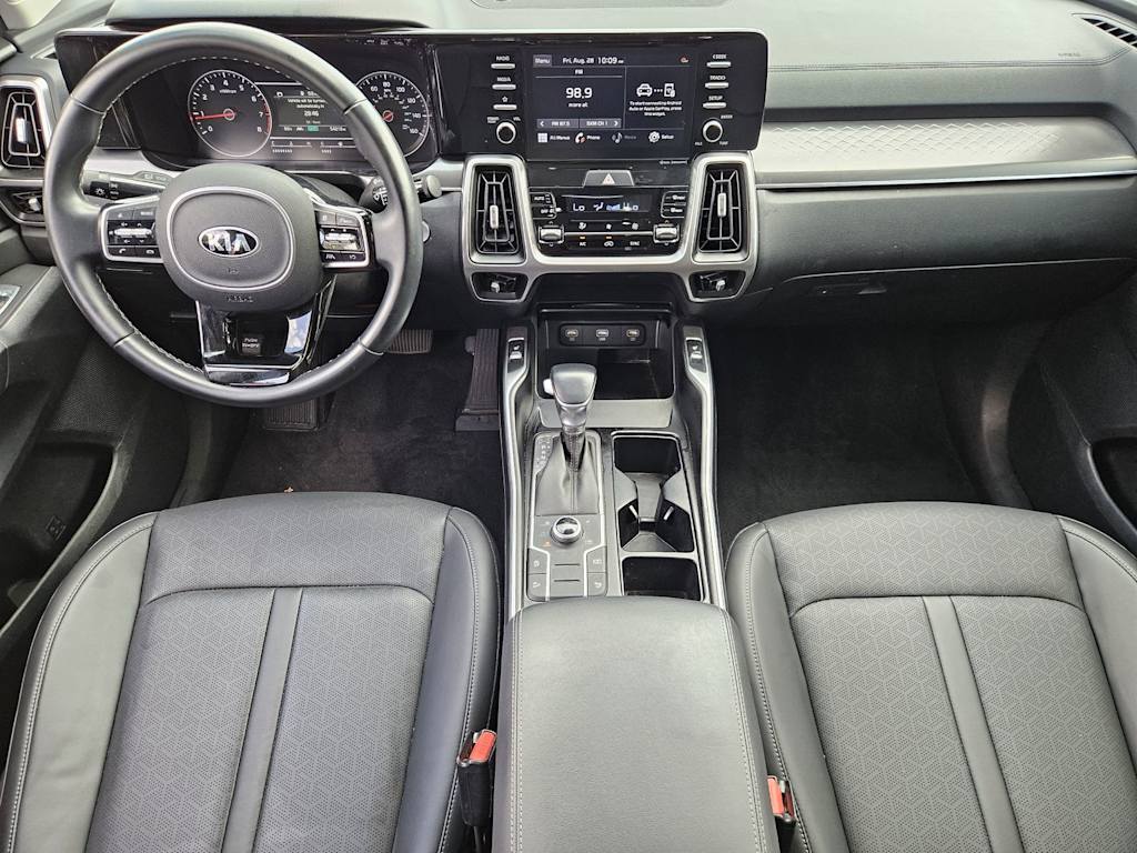 Thumbnail: 2021 Kia Sorento - 2