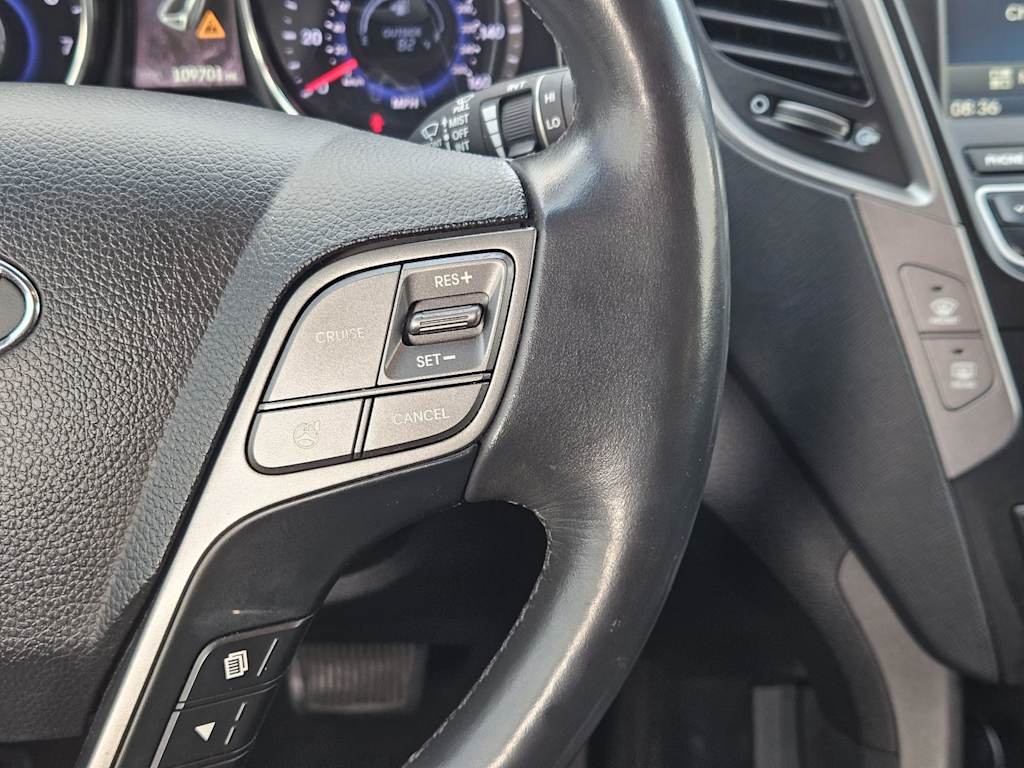 Thumbnail: 2015 Hyundai Santa Fe - 31