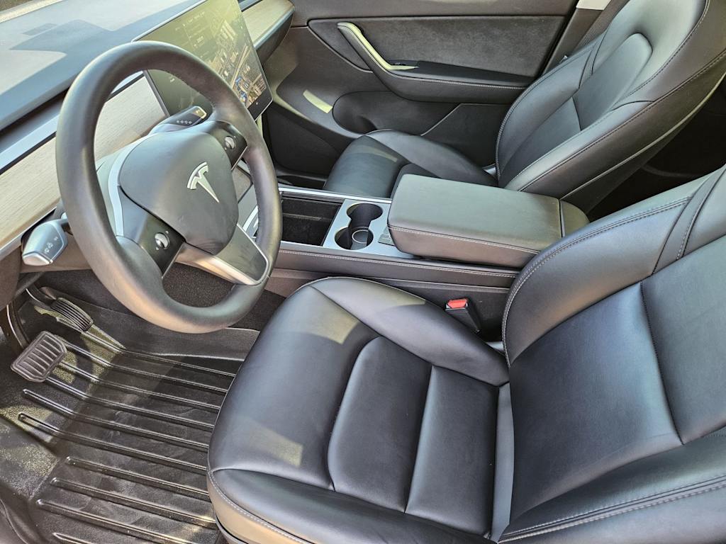 Thumbnail: 2021 Tesla Model Y - 7