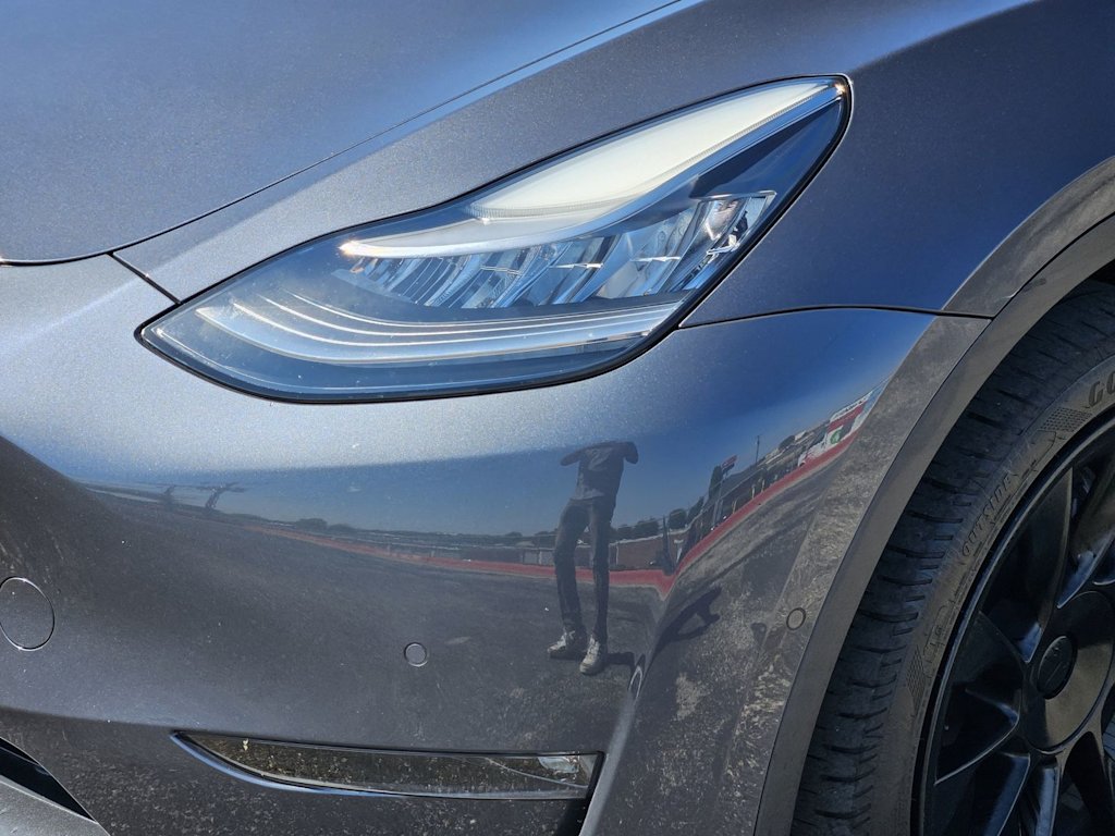 Thumbnail: 2021 Tesla Model Y - 16
