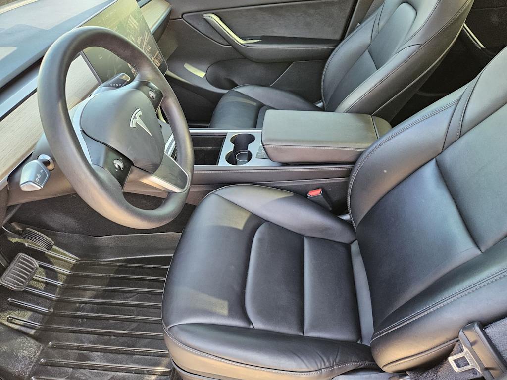 Thumbnail: 2021 Tesla Model Y - 8