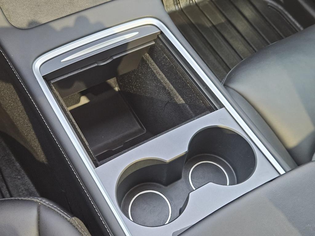 Thumbnail: 2021 Tesla Model Y - 11