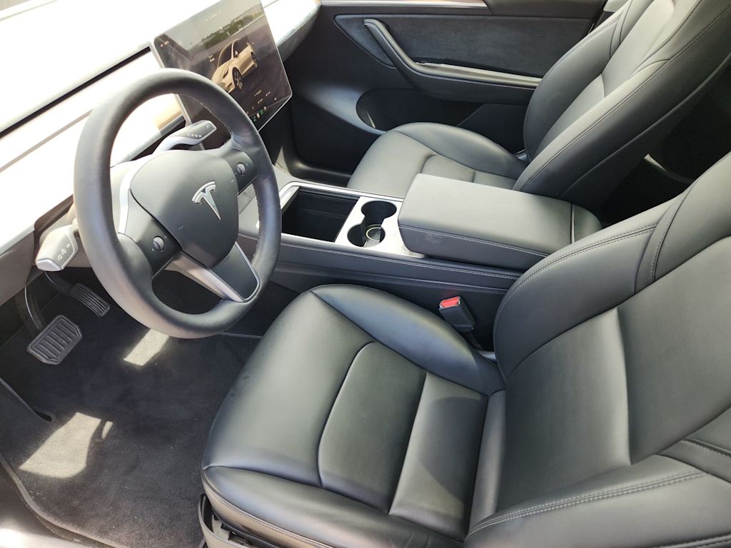 Thumbnail: 2023 Tesla Model Y - 8