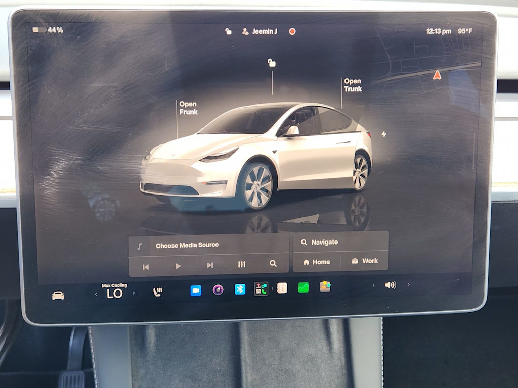 Thumbnail: 2023 Tesla Model Y - 5