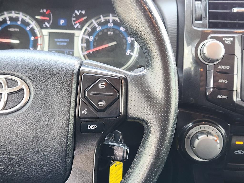 Thumbnail: 2018 Toyota 4Runner - 31