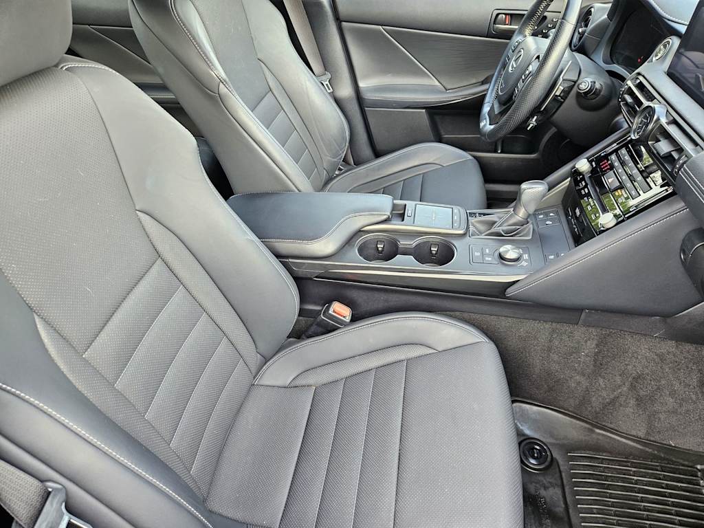 Thumbnail: 2024 Lexus ES - 21