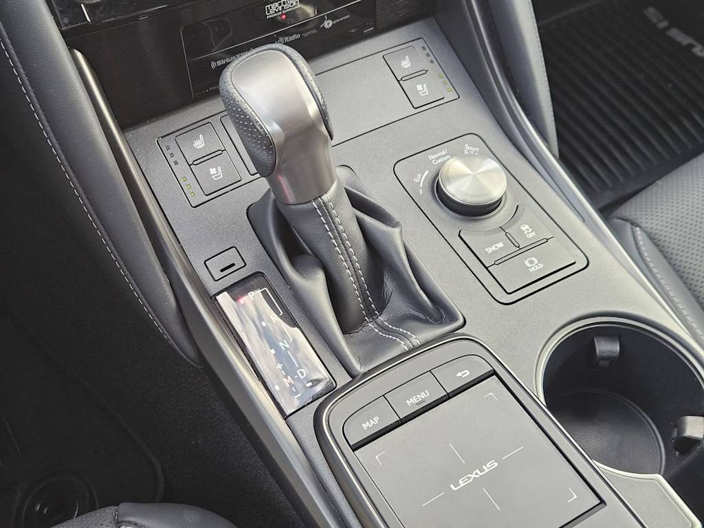 Thumbnail: 2024 Lexus ES - 12