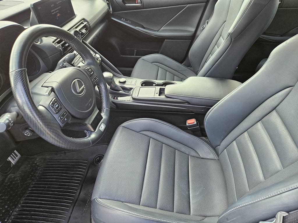 Thumbnail: 2024 Lexus ES - 9