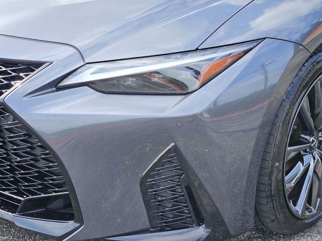 Thumbnail: 2024 Lexus ES - 19