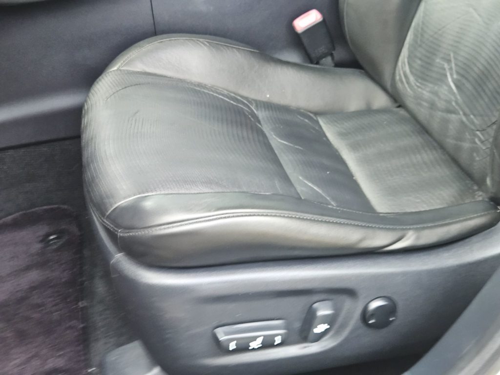 Thumbnail: 2012 Lexus CT - 28