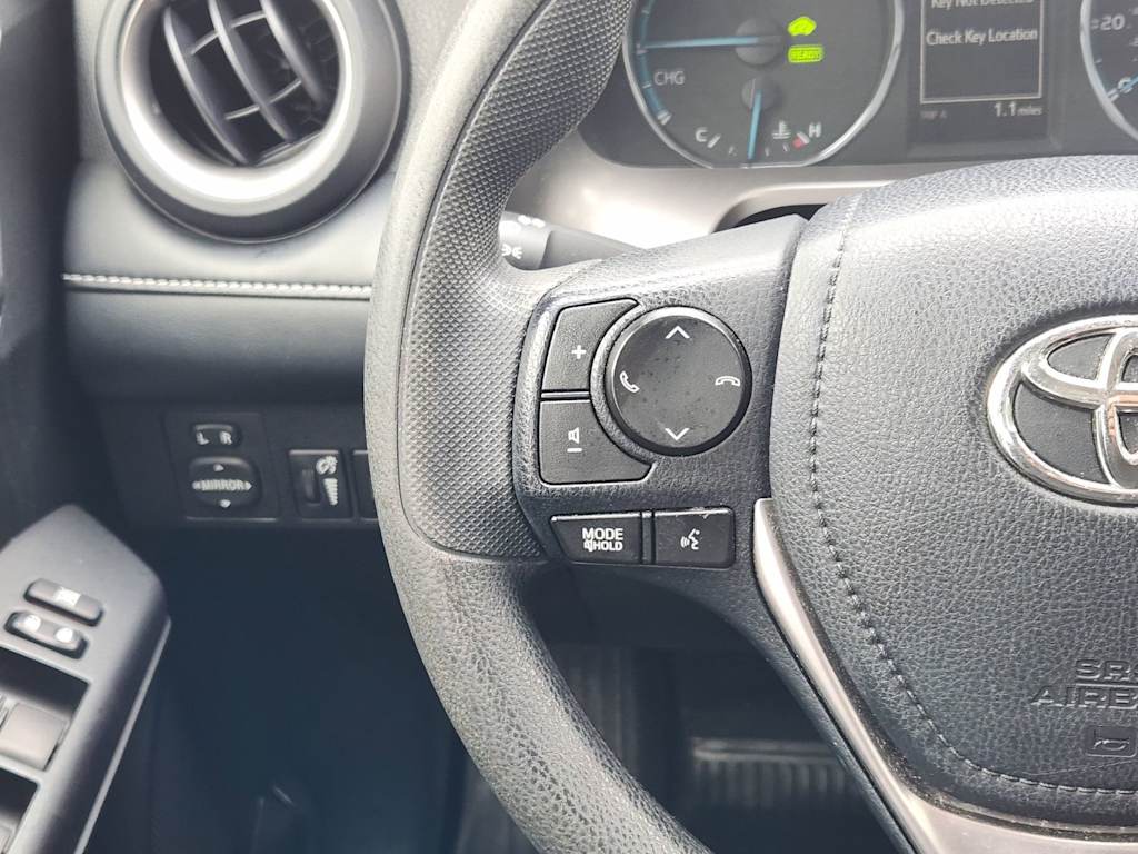 Thumbnail: 2018 Toyota RAV4 - 31