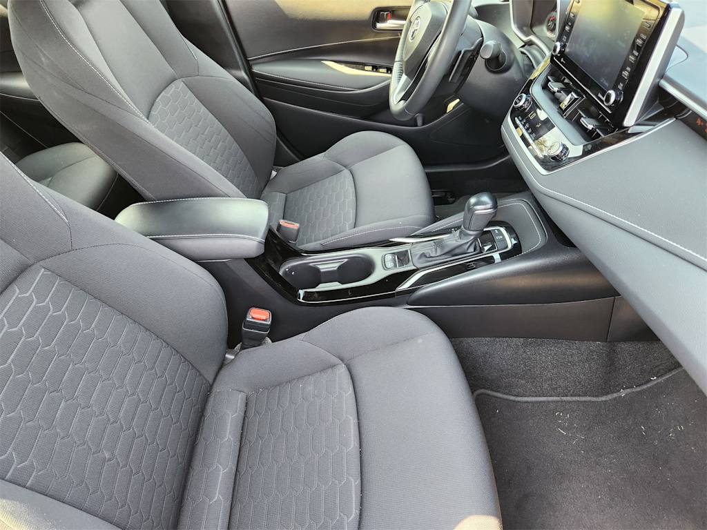 Thumbnail: 2022 Toyota Corolla - 10