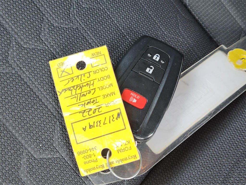 Thumbnail: 2022 Toyota Corolla - 17