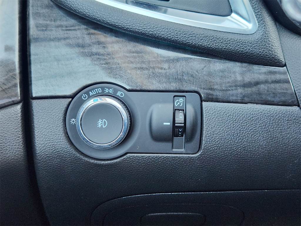 Thumbnail: 2016 Buick Encore - 28