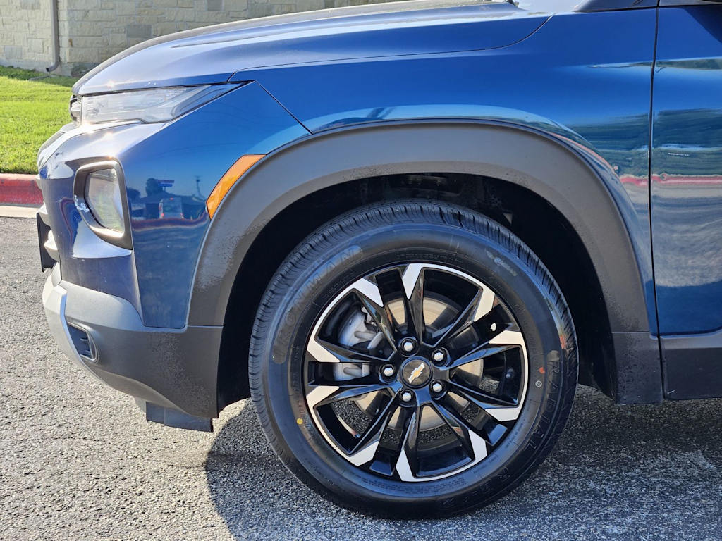 Thumbnail: 2021 Chevrolet TrailBlazer - 5