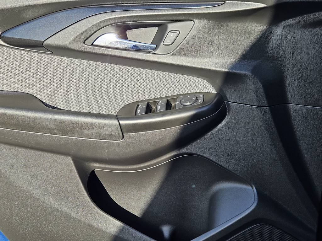 Thumbnail: 2021 Chevrolet TrailBlazer - 27