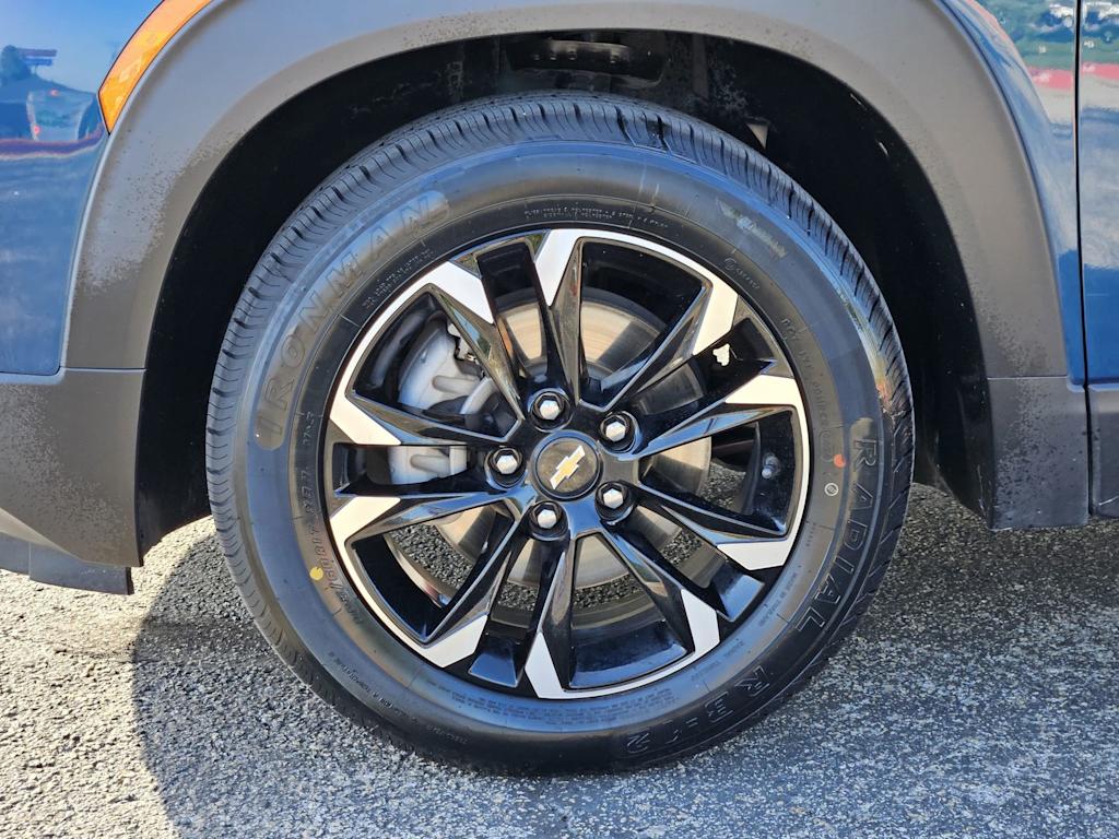Thumbnail: 2021 Chevrolet TrailBlazer - 19