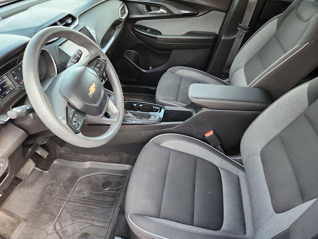 Thumbnail: 2023 Chevrolet TrailBlazer - 9