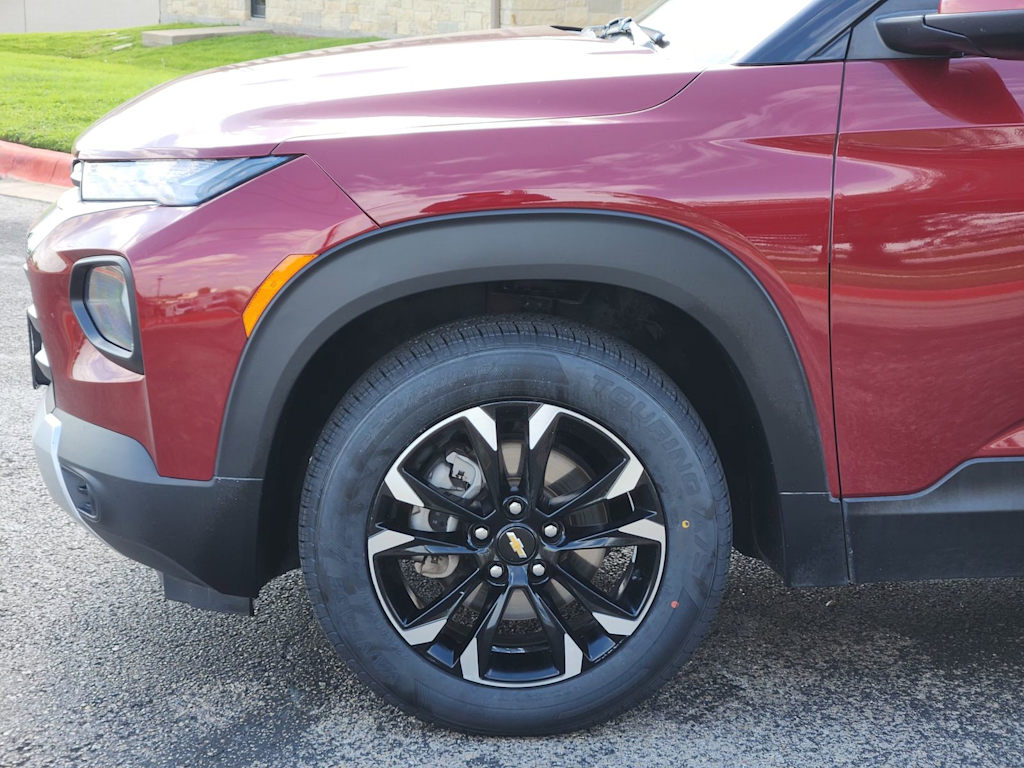 Thumbnail: 2023 Chevrolet TrailBlazer - 5