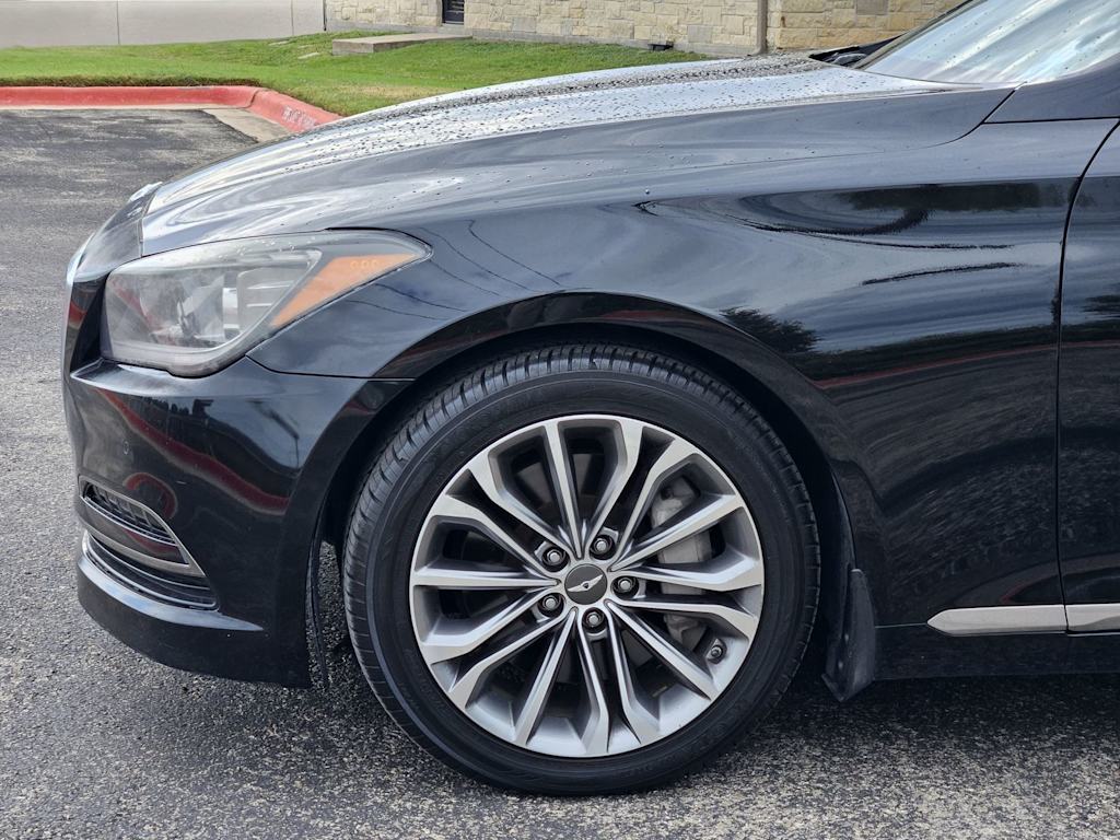 Thumbnail: 2015 Hyundai Genesis - 5