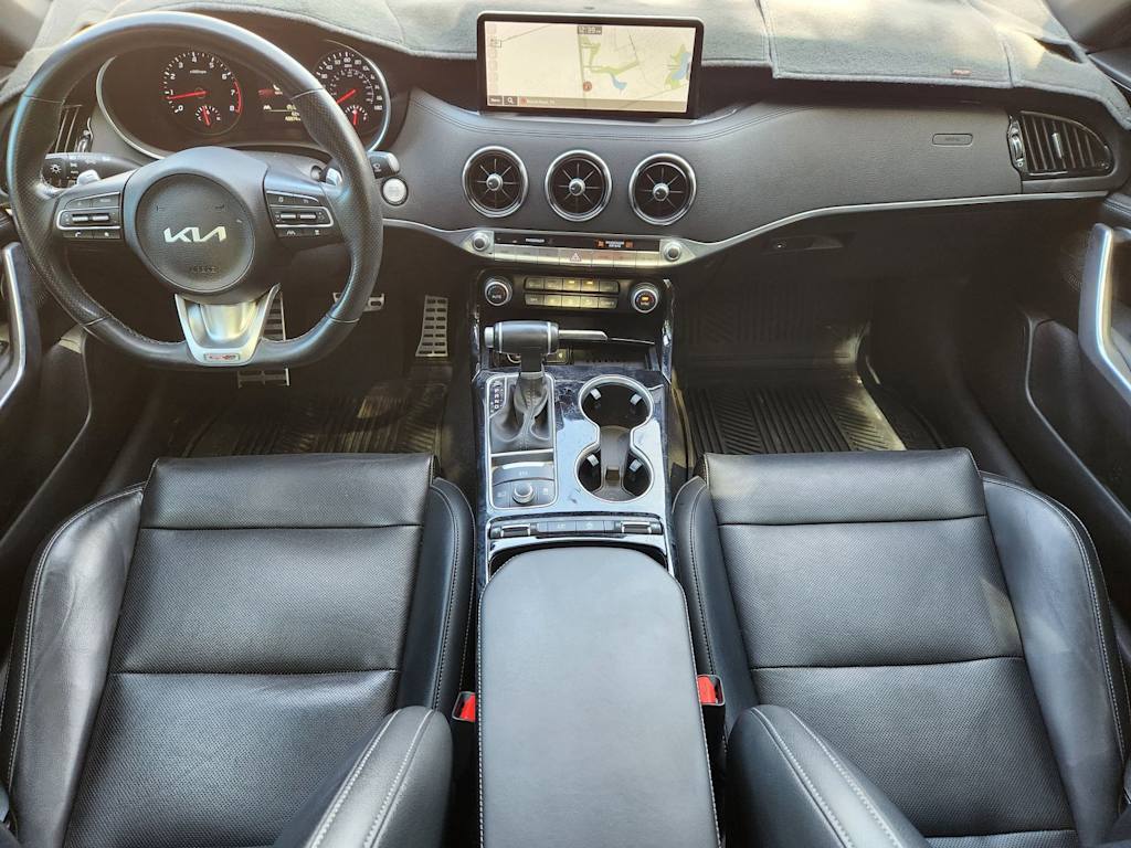 Thumbnail: 2022 Kia Stinger - 8