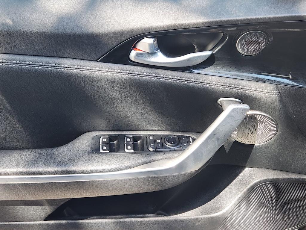 Thumbnail: 2022 Kia Stinger - 27