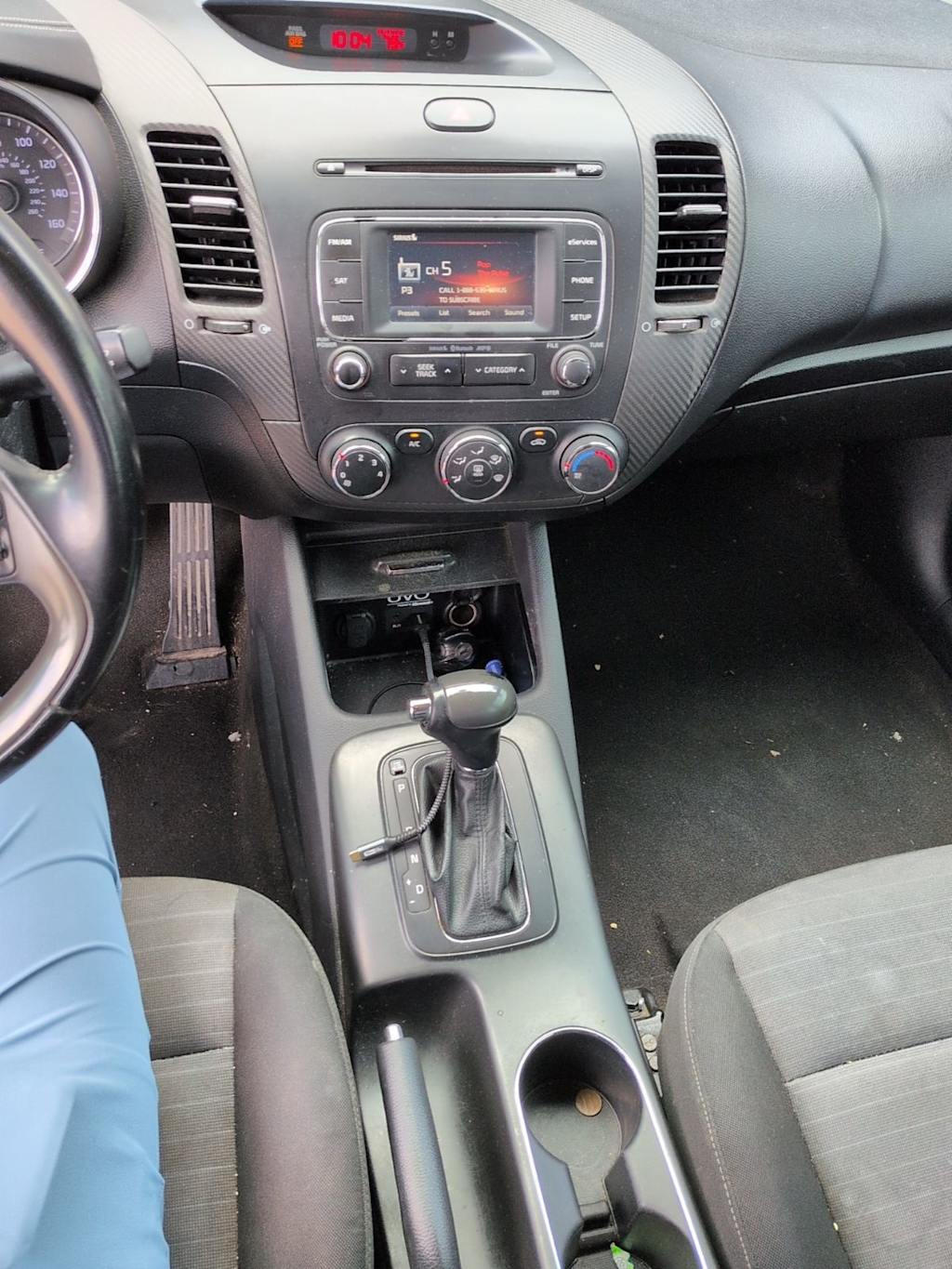 Thumbnail: 2015 Kia Forte - 10