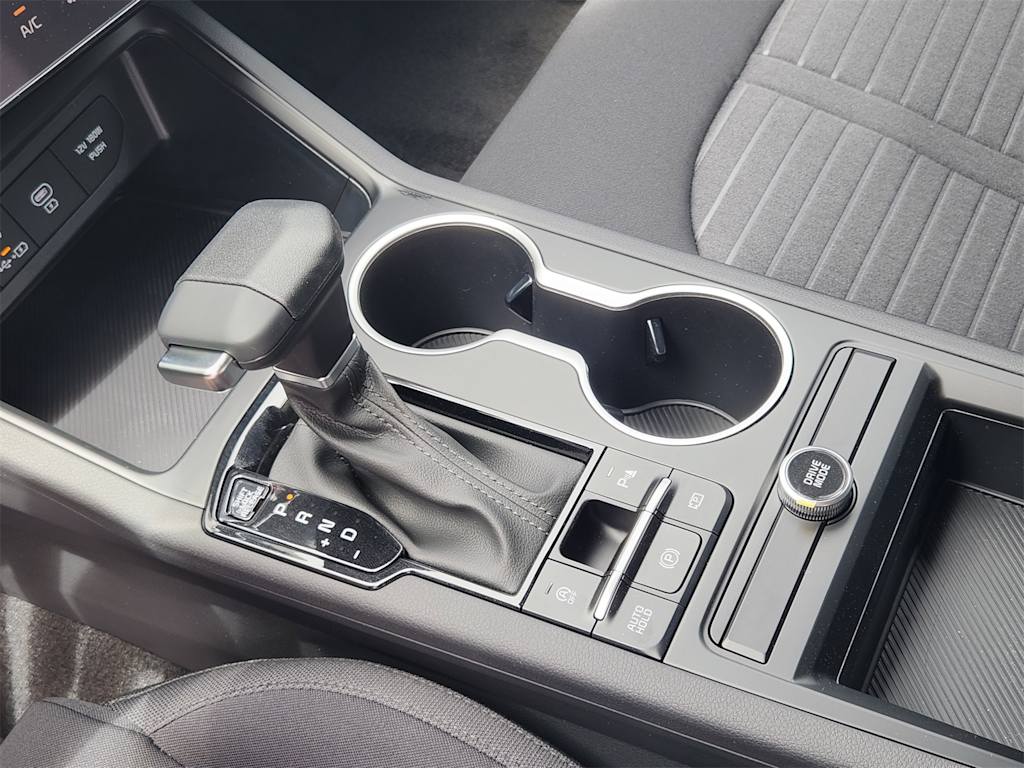 Thumbnail: 2026 Kia K5 - 13