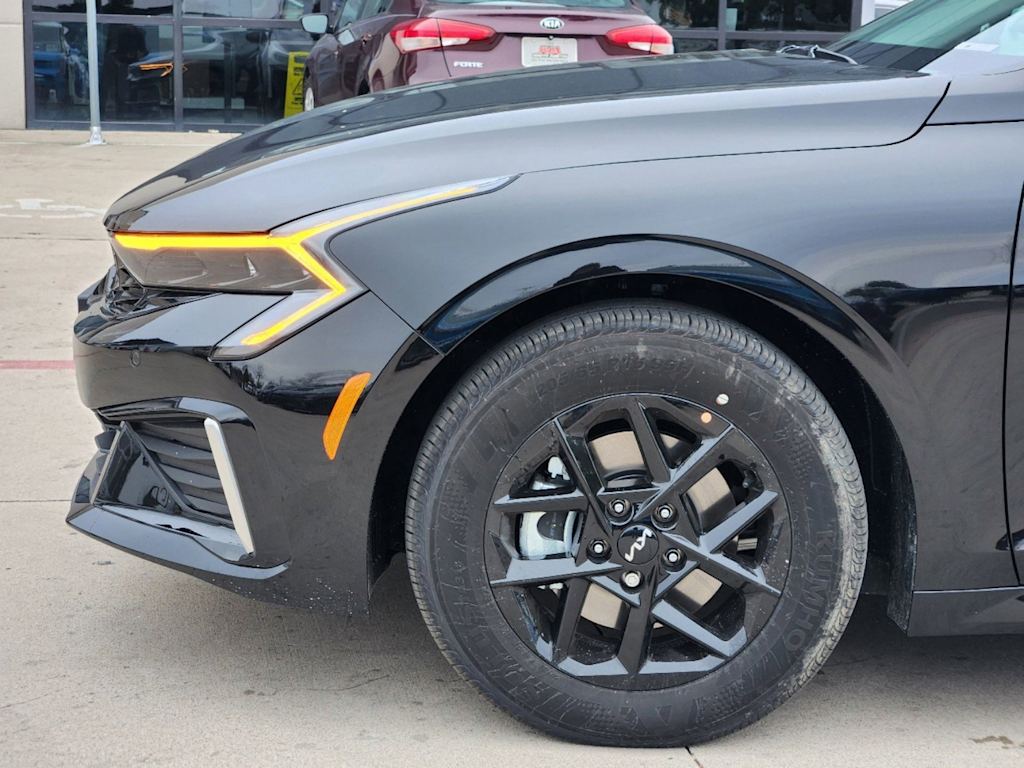 Thumbnail: 2026 Kia K5 - 5