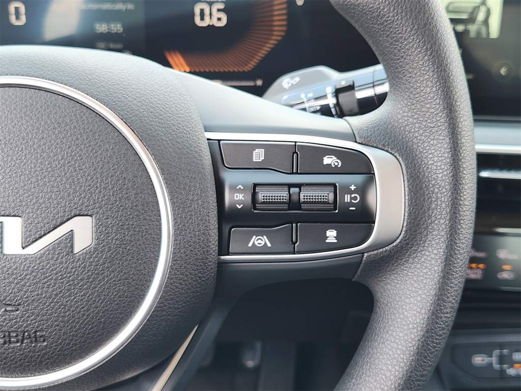 Thumbnail: 2026 Kia K5 - 30