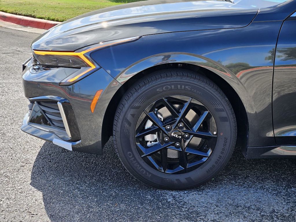 Thumbnail: 2026 Kia K5 - 5
