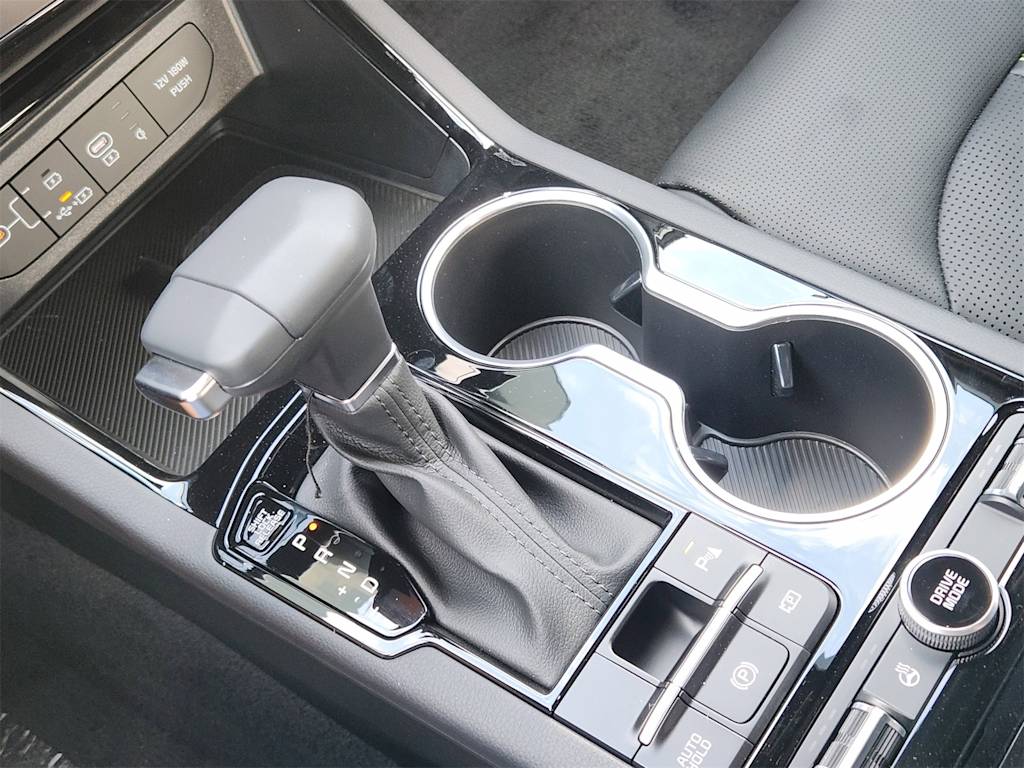 Thumbnail: 2026 Kia K5 - 13