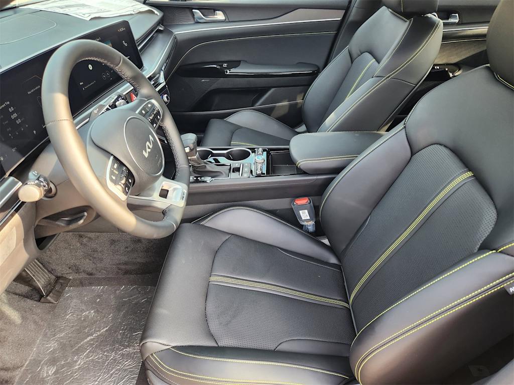 Thumbnail: 2026 Kia K5 - 8