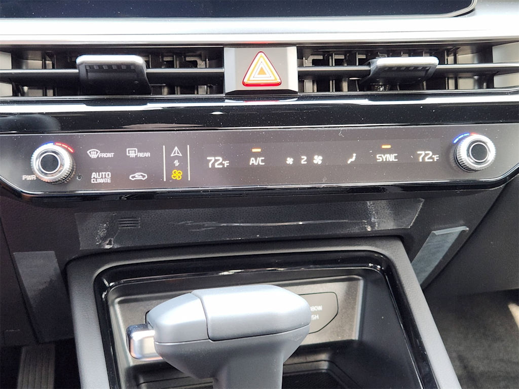 Thumbnail: 2026 Kia K5 - 21