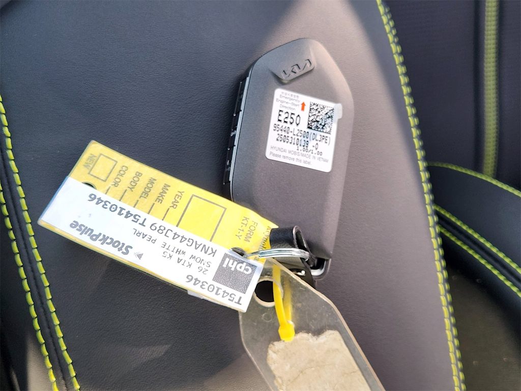 Thumbnail: 2026 Kia K5 - 15