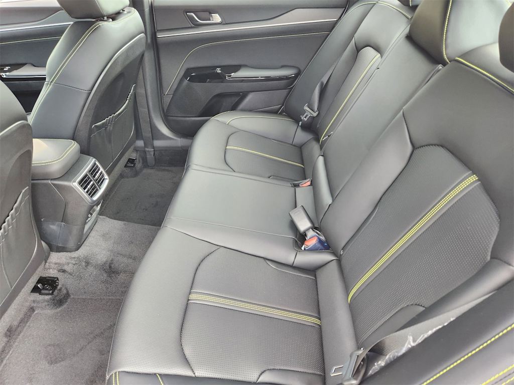 Thumbnail: 2026 Kia K5 - 10