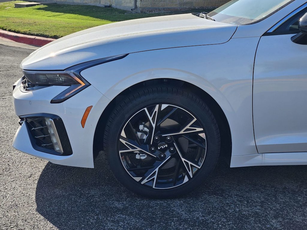 Thumbnail: 2026 Kia K5 - 5