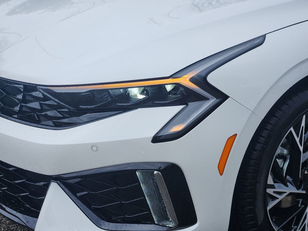 Thumbnail: 2026 Kia K5 - 17