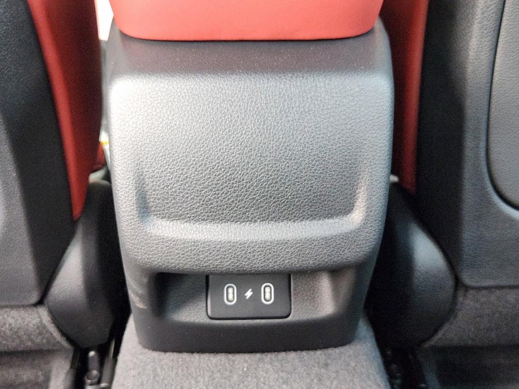 Thumbnail: 2025 Kia K5 - 23