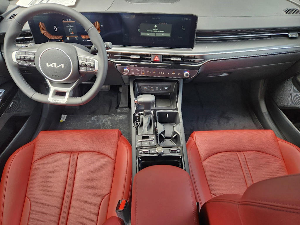 Thumbnail: 2025 Kia K5 - 2