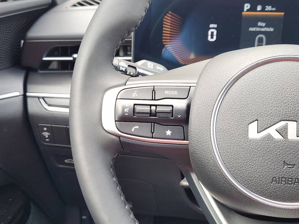 Thumbnail: 2025 Kia K5 - 21