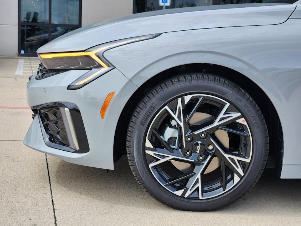 Thumbnail: 2025 Kia K5 - 5