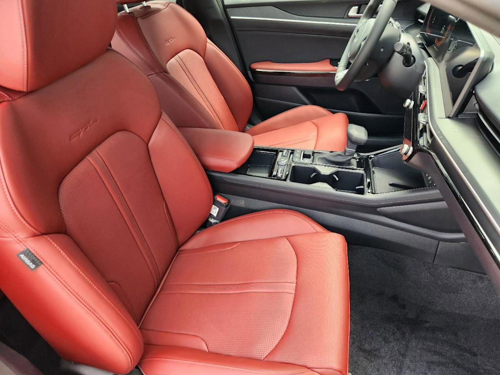 Thumbnail: 2025 Kia K5 - 16