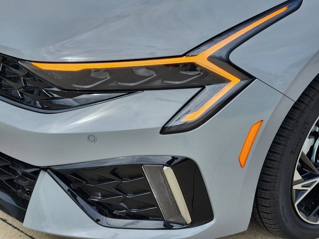 Thumbnail: 2025 Kia K5 - 15