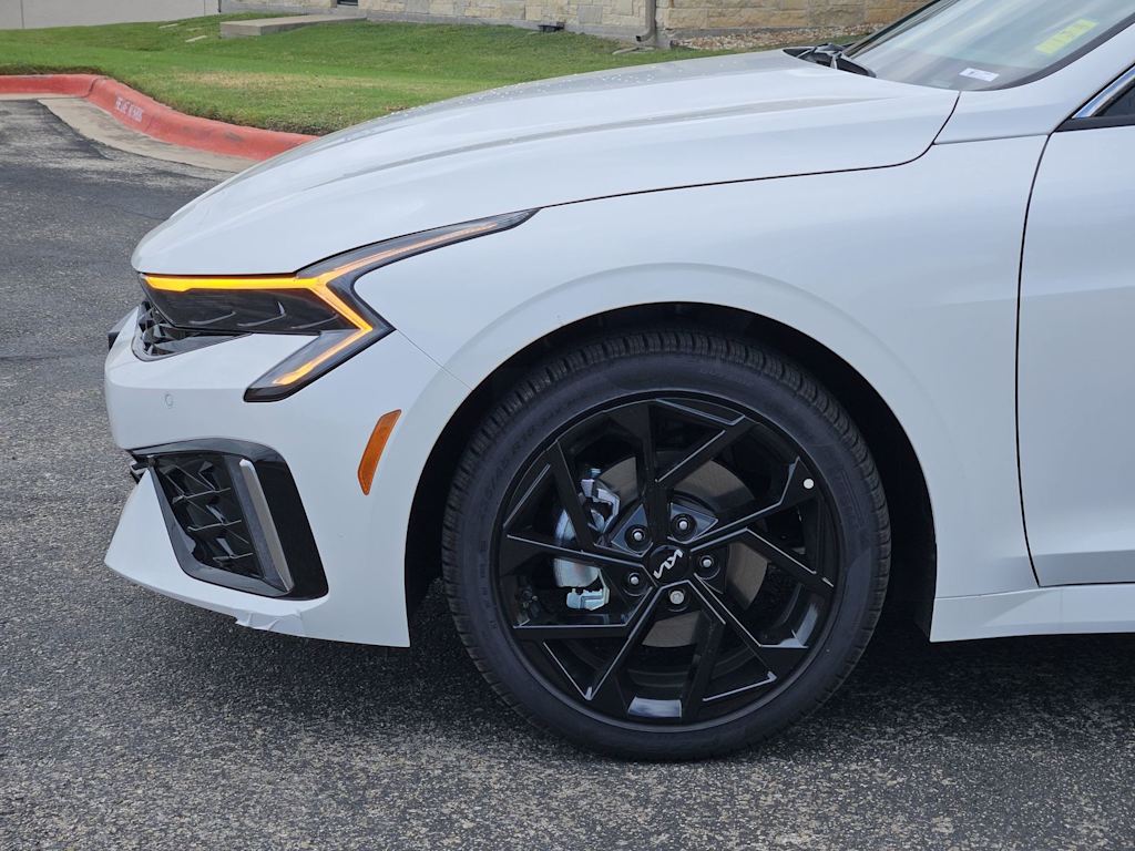 Thumbnail: 2026 Kia K5 - 5
