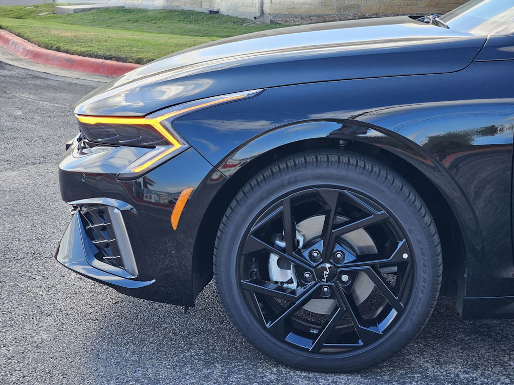 Thumbnail: 2026 Kia K5 - 5
