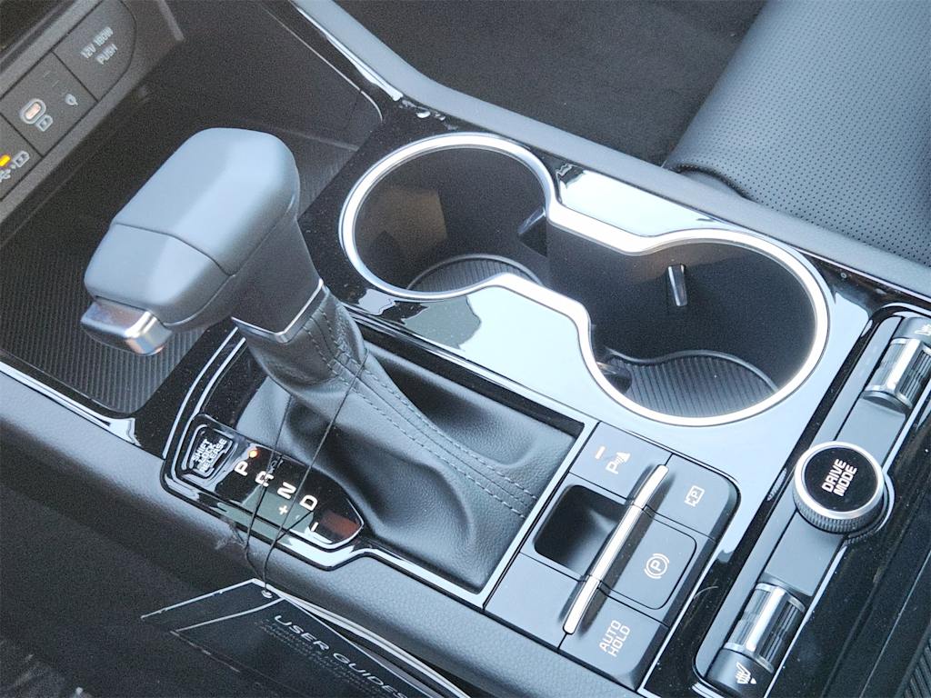 Thumbnail: 2026 Kia K5 - 14